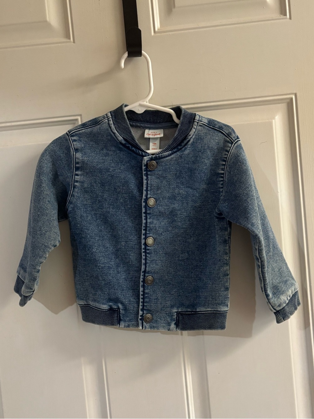18m Cat & Jack baby acid med wash snap close Denim bomber Jacket. In EUC!